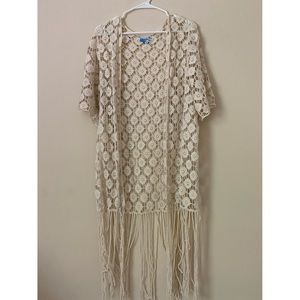 Fun light summer shawl. Size large.